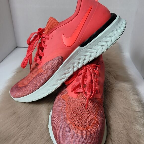 Nike Odyssey React 2 Flyknit Women's Running Shoes Size 9.5 - Picture 7 of 12